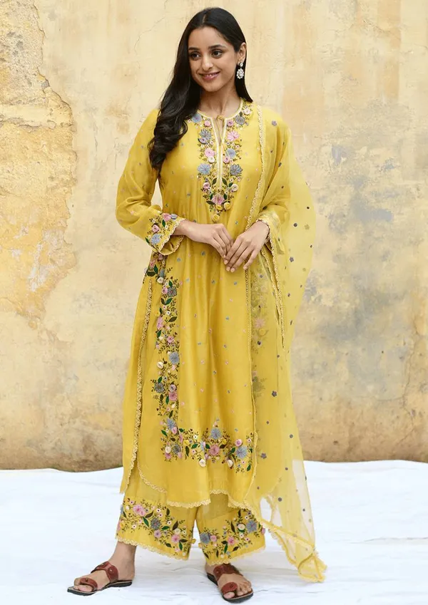 Yellow_Fauxgeorgette_Kurti_Plazzo_For_Women