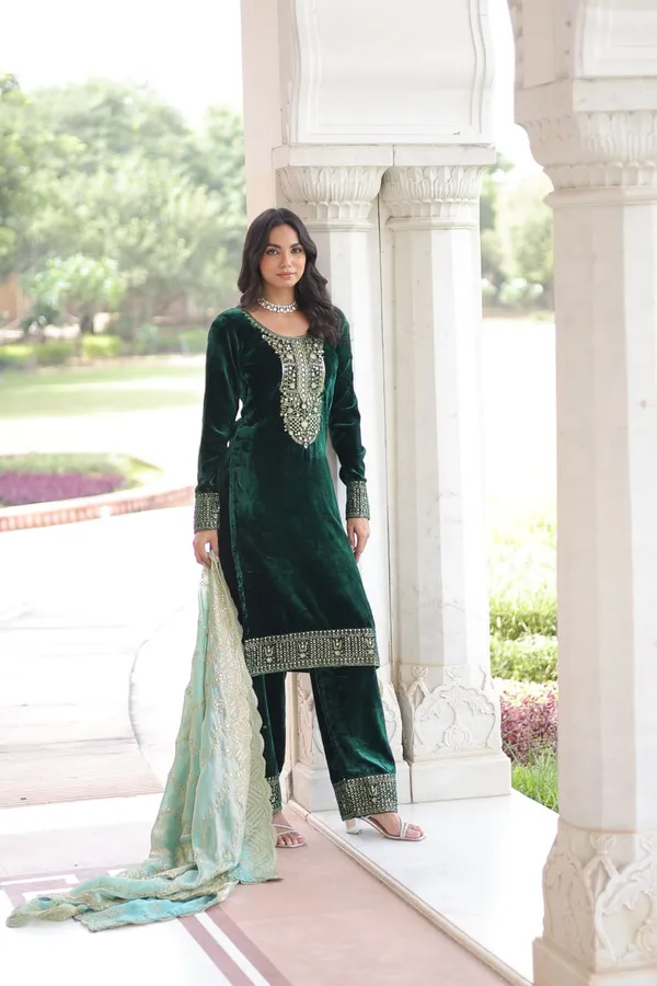 Green_Premium_Velvet_Dress_For_Women