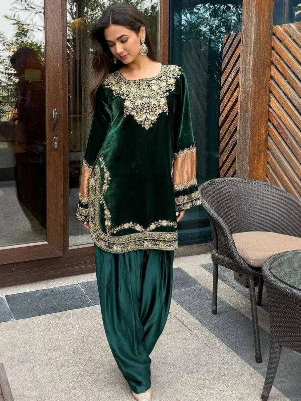 Green_Premium_Velvet_Dress_For_Women