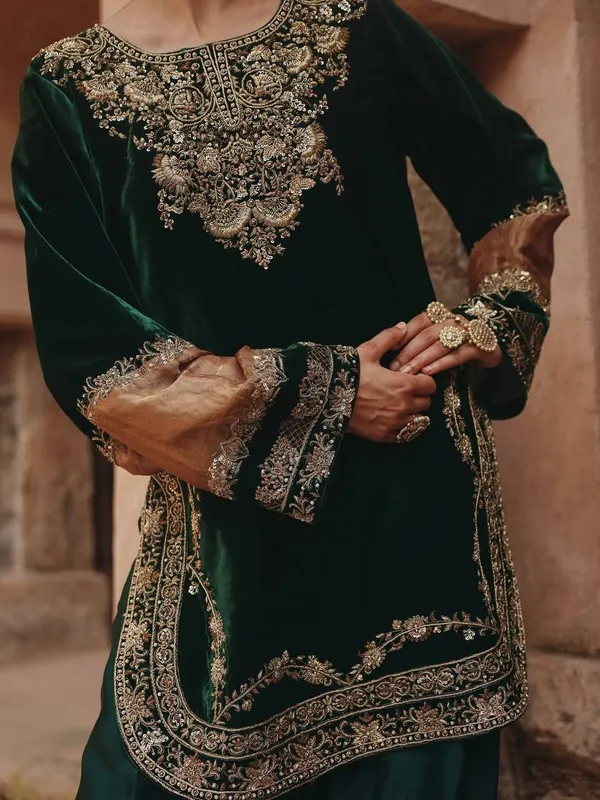 Green_Premium_Velvet_Dress_For_Women