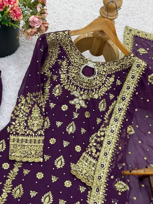 Purple_9000Velvet_Kurti_Plazzo_For_Women