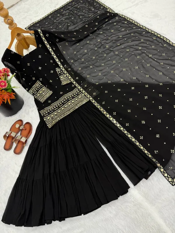 Black_Velvetsequins_Kurti_Plazzo_For_Women