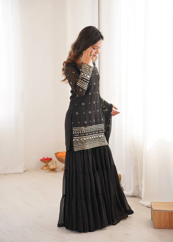Black_Velvetsequins_Kurti_Plazzo_For_Women