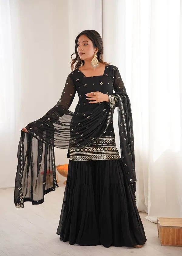 Black_Velvetsequins_Kurti_Plazzo_For_Women
