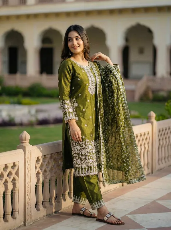 Green_Fauxgeorgette_Kurti_Pant_For_Women
