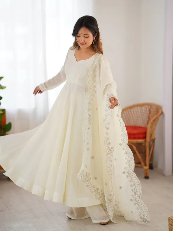 White_Heavy_Designer_Party_Wear_Gown_Dupatta_Set_For_Women