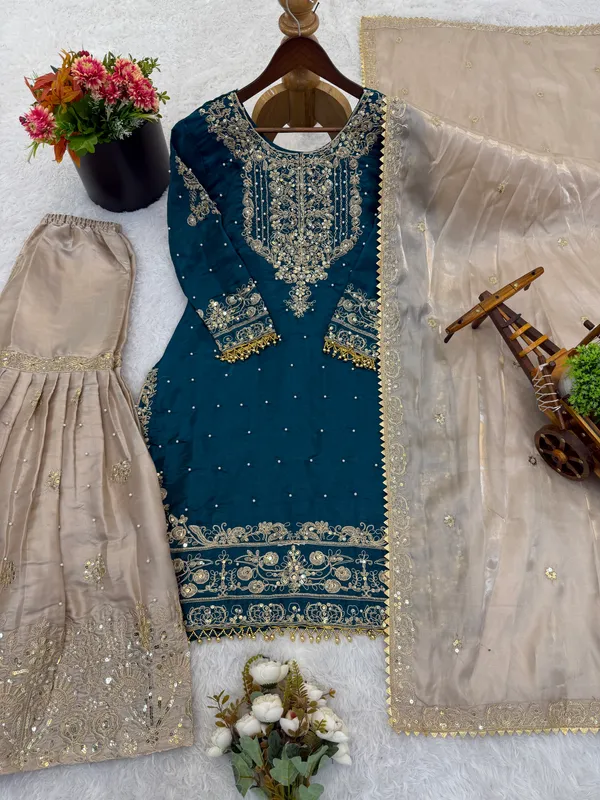 Rama_9000Velvet_Kurti_Plazzo_For_Women