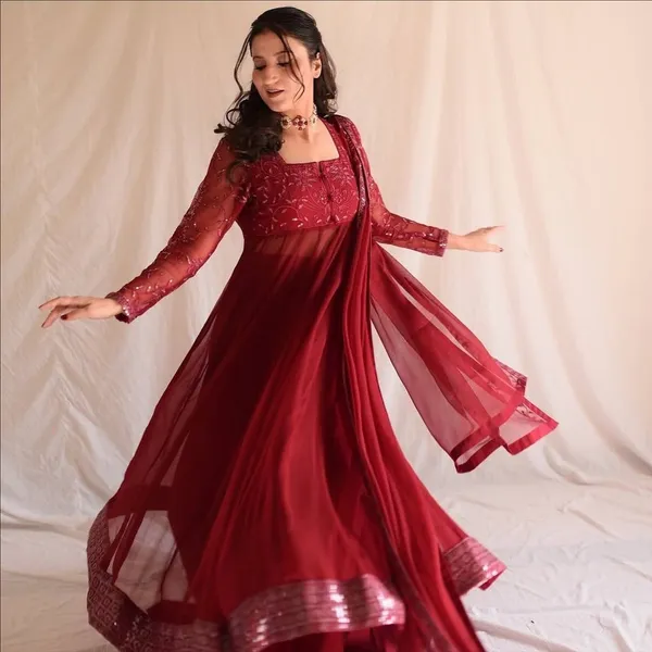 Red_Premium_Synthetic_Anarkali_Gowns_For_Women