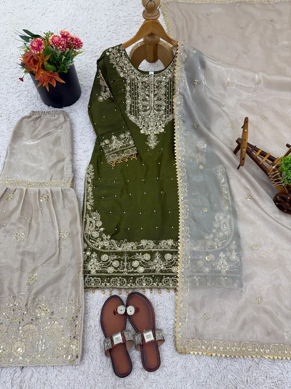 Green_9000Velvet_Kurti_Plazzo_For_Women
