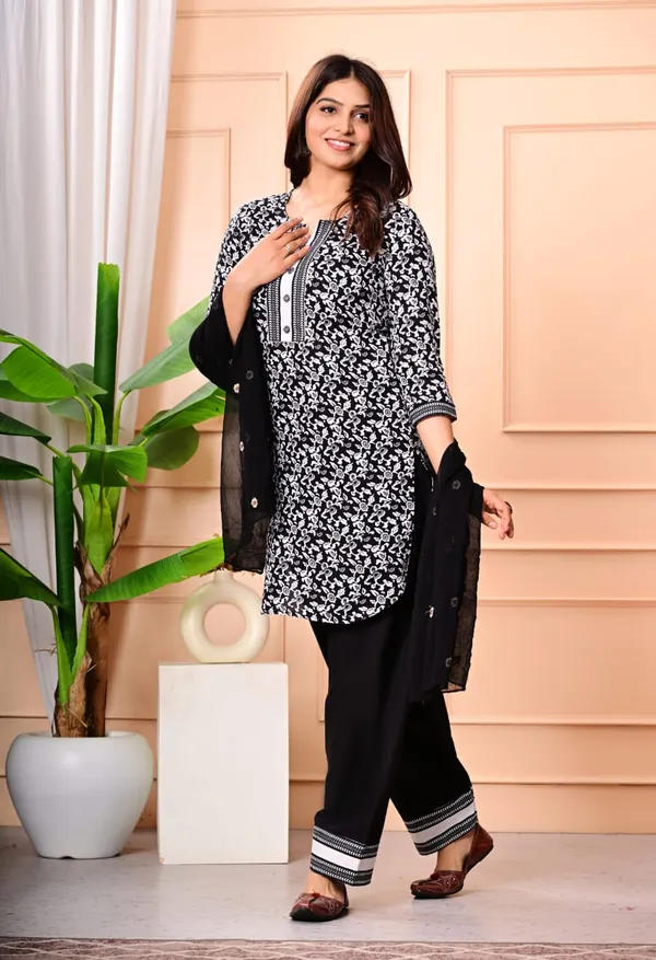 Black_Rayon_Premium_Patiala_Salwar_Suit_Set_With_Dupptta_For_Girl_And__Women