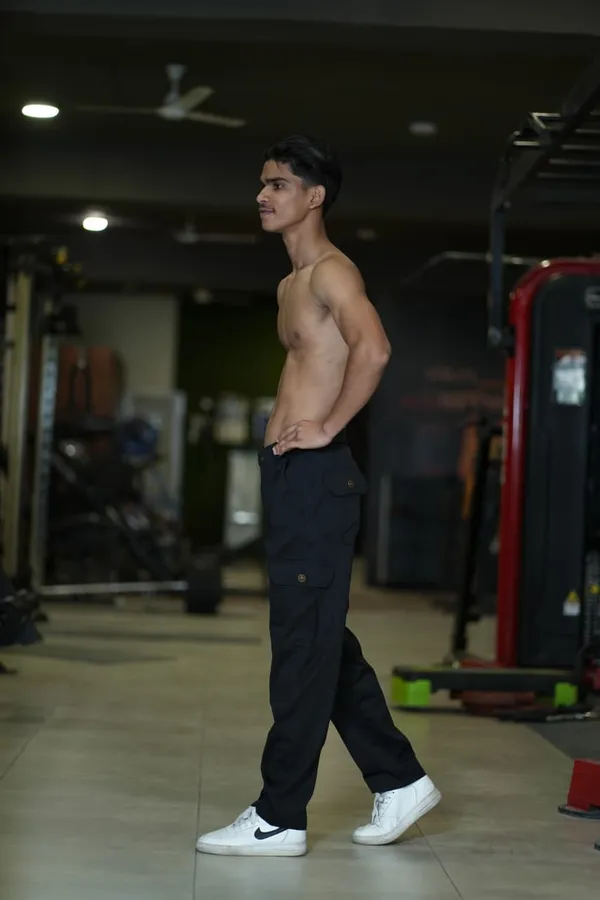 Black_Cargo_Cotton_Cargos_For_Men