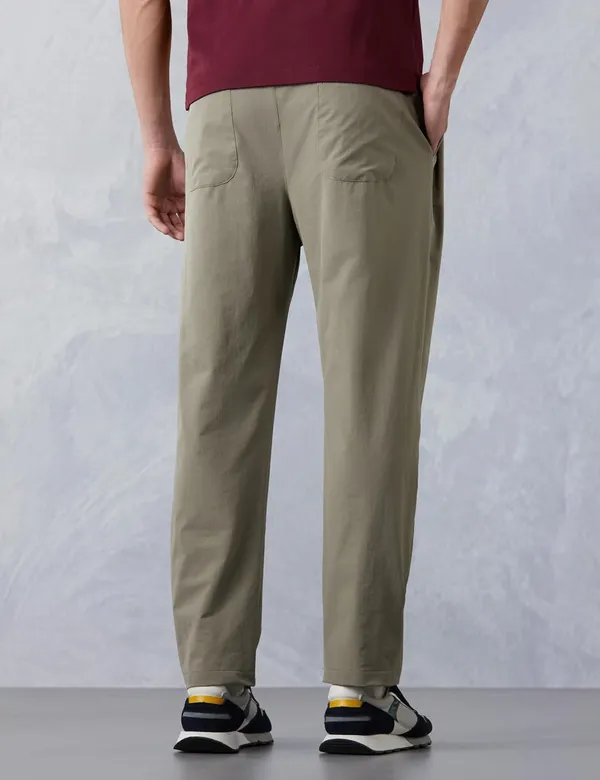 Amazon_Brand_Symbol_Men_S_Relaxed_Fit_Pleated_Athleisure_Trouser_Elasticated_Waistband_100_Polyester_Available_In_Plus_Sizes