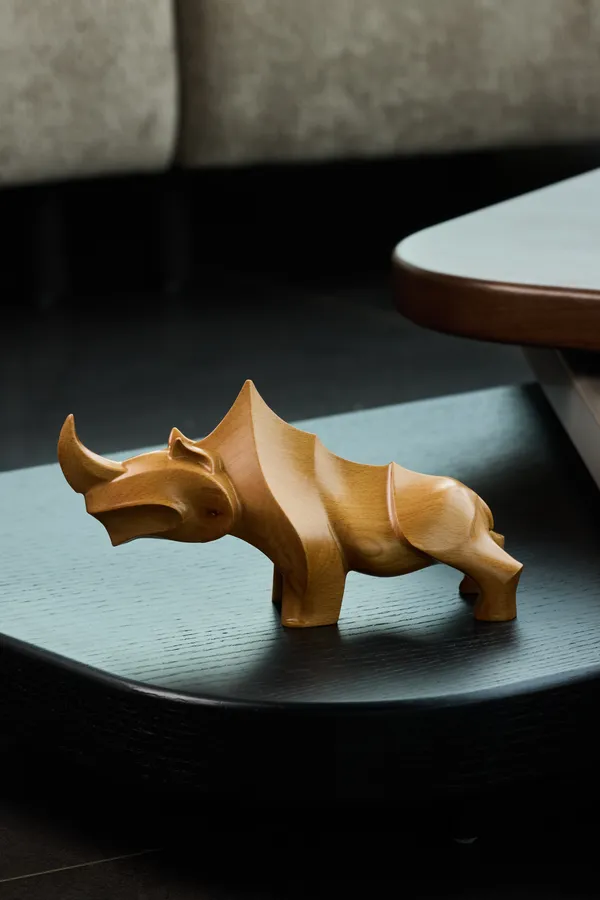 Savannah_Rhino_Pinkish_Brown_Steam_Beech_Luxury_Wooden_Sculptures_For_Home_Decor