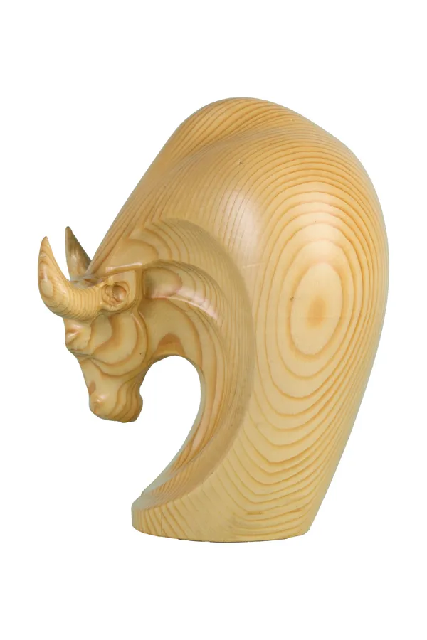 Atlas_Bull_Light_Yellow_Spruce_Wood_Luxury_Wooden_Sculptures_For_Home_Decor
