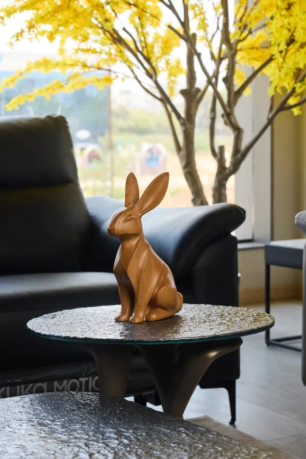 Meadow_Hare_Pinkish_Brown_Steam_Beech_Luxury_Wooden_Sculptures_For_Home_Decor