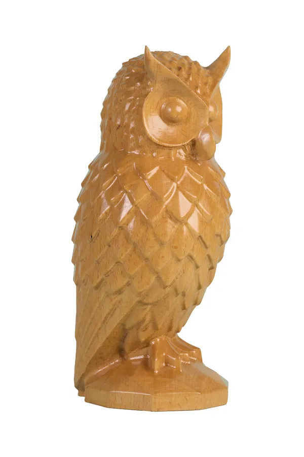 Nocturnal_Owl_Pinkish_Brown_Steam_Beech_Luxury_Wooden_Sculptures_For_Home_Decor