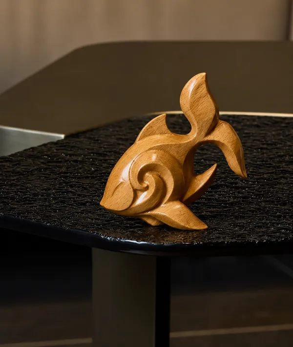 Marine_Flow_Small_Fish_Pinkish_Brown_Steam_Beech_Luxury_Wooden_Sculptures_For_Home_Decor