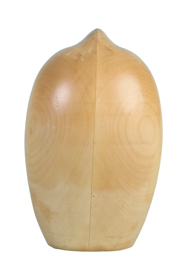 Atlas_Bull_Cream_Beige_Maple_Luxury_Wooden_Sculptures_For_Home_Decor