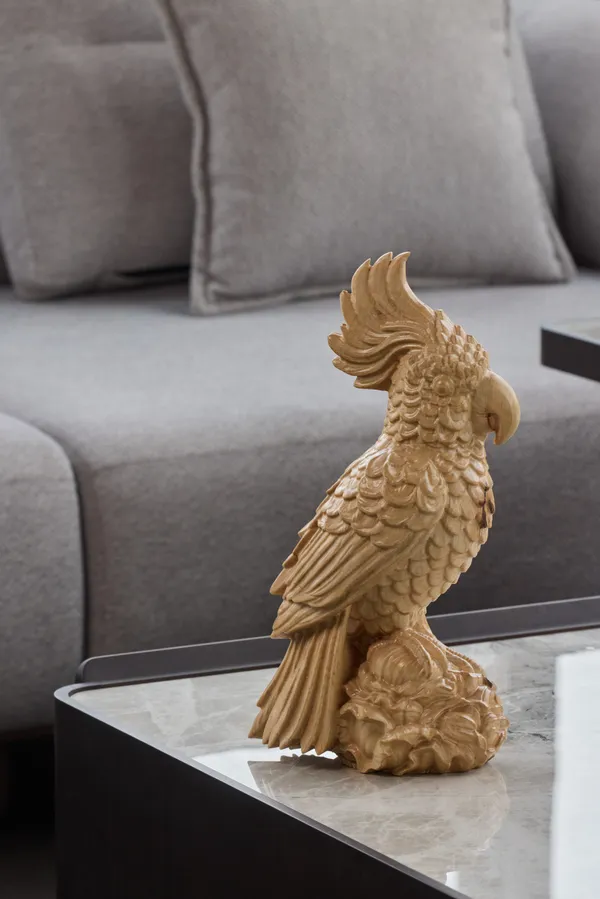 Quill_Parrot_Cream_Beige_Maple_Wood_Luxury_Wooden_Sculptures_For_Home_Decor