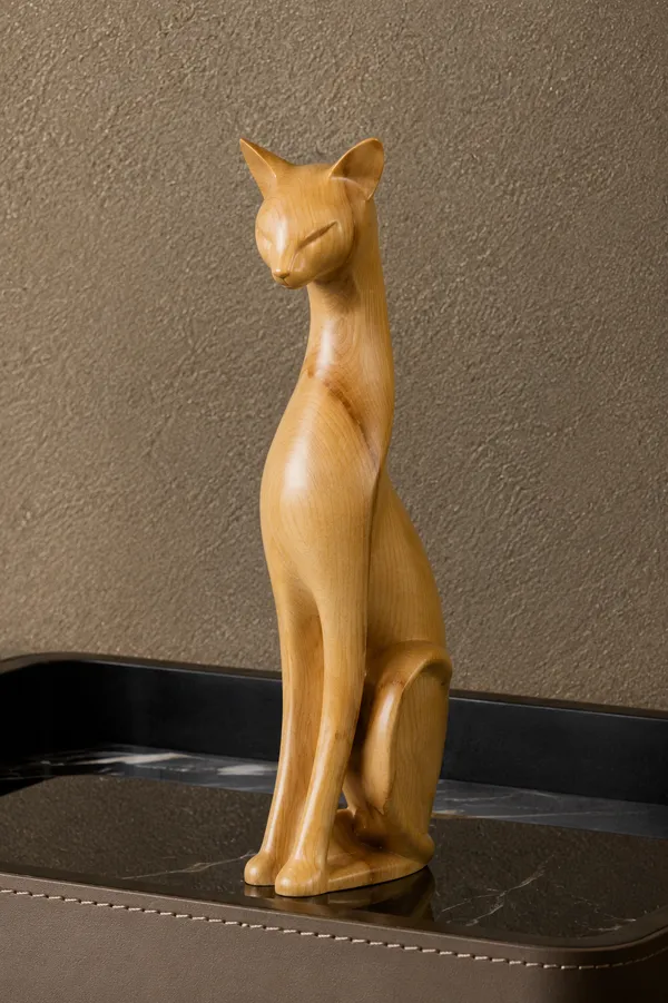 Alpha_Cat_M_Cream_Beige_Maple_Luxury_Wooden_Sculptures_For_Home_Decor