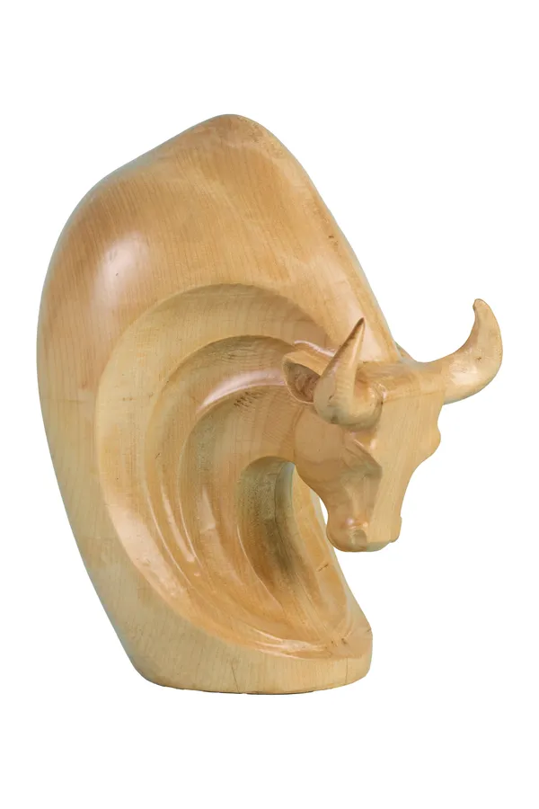 Atlas_Bull_Cream_Beige_Maple_Luxury_Wooden_Sculptures_For_Home_Decor