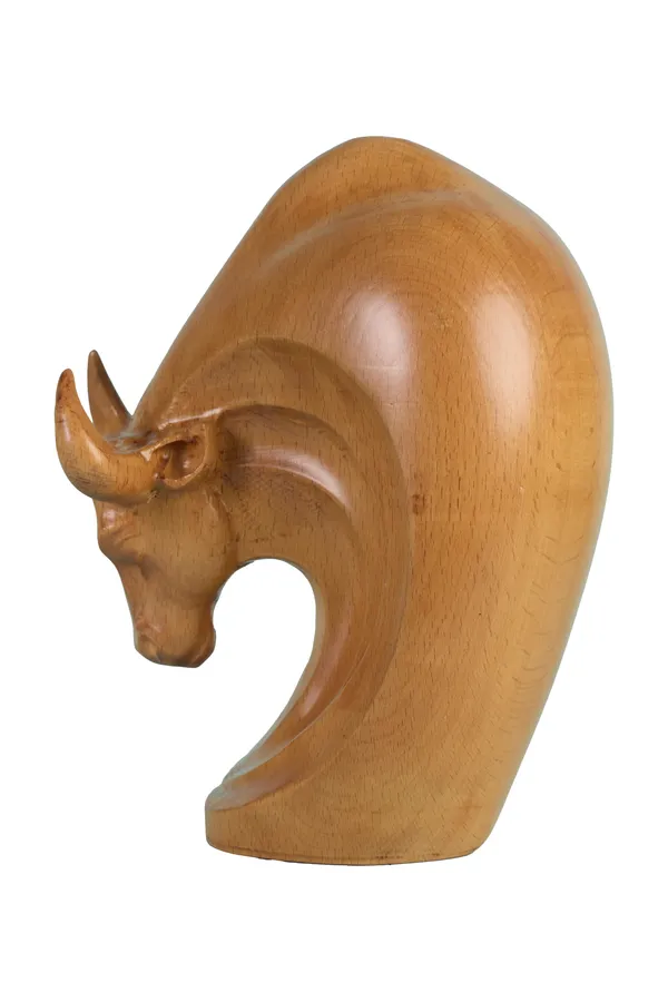Atlas_Bull_Pinkish_Brown_Steam_Beech_Luxury_Wooden_Sculptures_For_Home_Decor