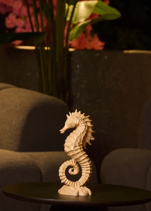 Coral_Seahorse_Light_Yellow_Spruce_Wood_Luxury_Wooden_Sculptures_For_Home_Decor