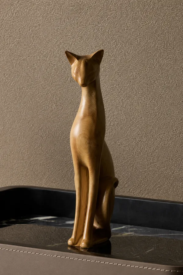 Alpha_Cat_M_Pinkish_Brown_Steam_Beech_Luxury_Wooden_Sculptures_For_Home_Decor