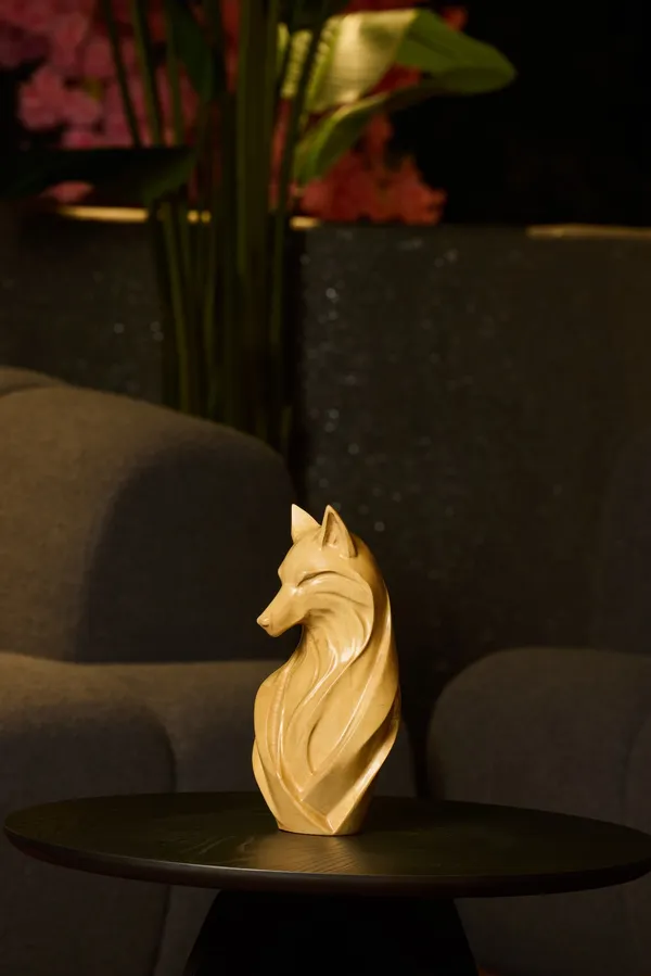 Ember_Fox_Cream_Beige_Maple_Luxury_Wooden_Sculptures_For_Home_Decor