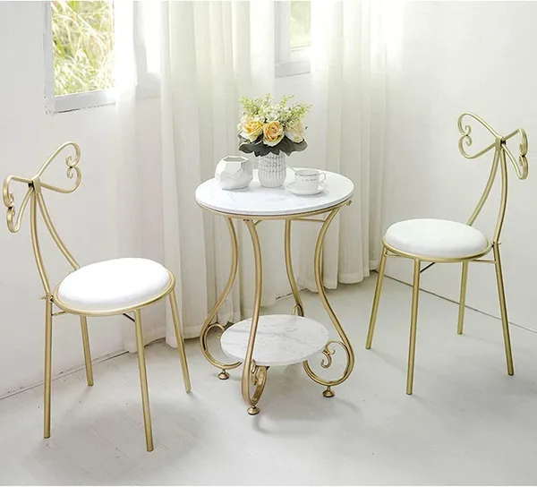 Golden_Circular_Iron_Side_Table_Glossy_Golden_Modern_Design,_Space_Saving_Elegance