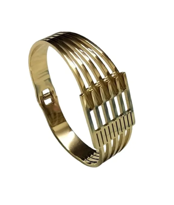 Gold_Toned_Metal_Bracelet_With_Parallel,_Ribbed_Bars