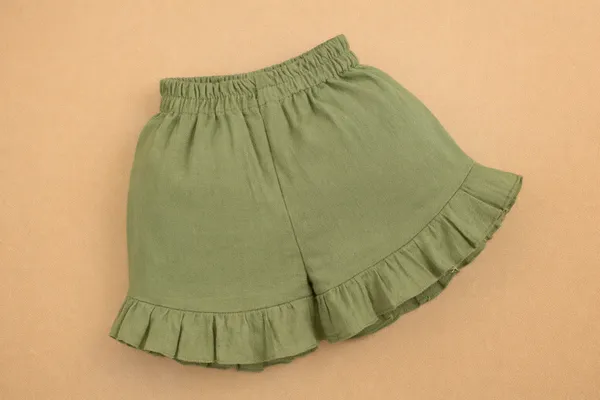 Green_Baby_Soft_Cotton_Summer_Stylish_Sleeveless_Top_And_Shorts_Set_With_Bow_For_Kids