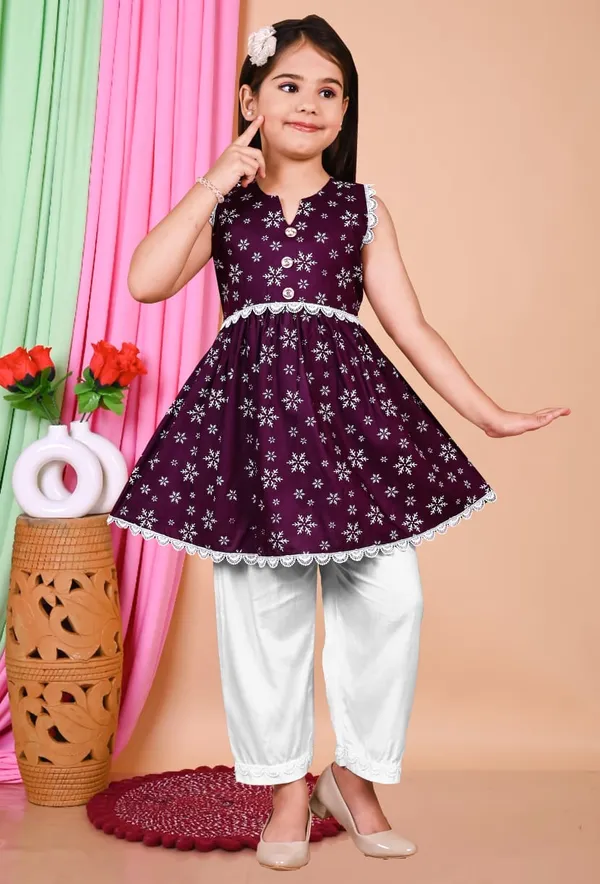 Sky_Blue_And_White_Stylish_Party_And_Festive_Wear_Outfit_Sleeveless_Printed_Kurti_With_Palazzo_Set_For_Kids(Pack_Of_2)