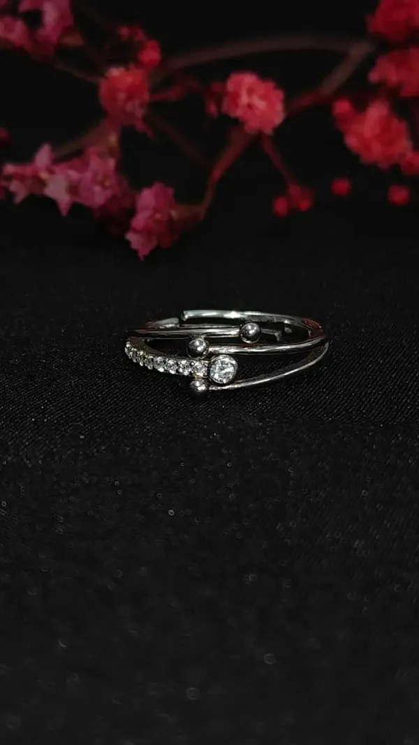 Floral_925_Floral_Ring_Delicate_Design_For_Female