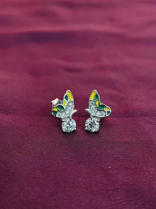 Silver_Antique_Filigree_Earrings_For_Female