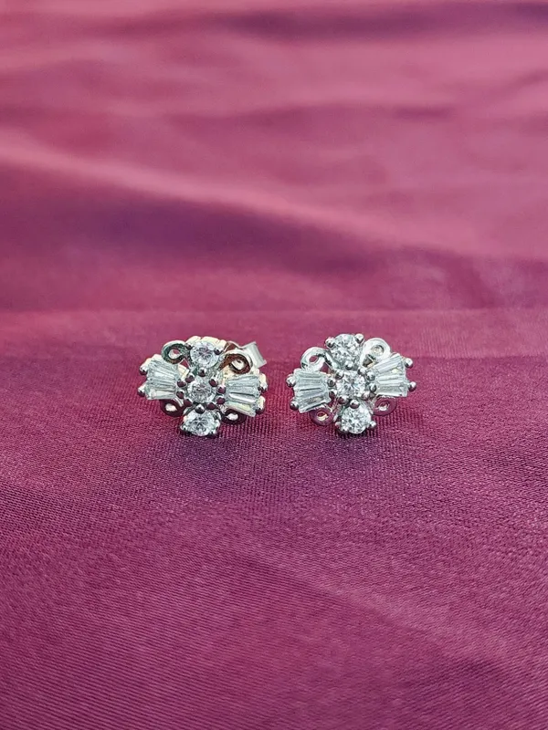 Silver_Antique_Dangler_Earrings_For_Female