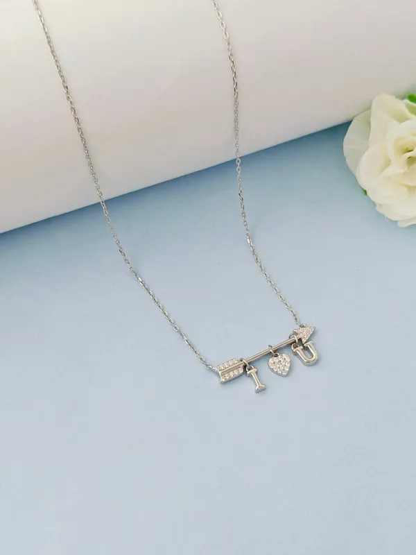 Sterling_Silver_Arrow_Heart_Diamond_Pendant_For_Female