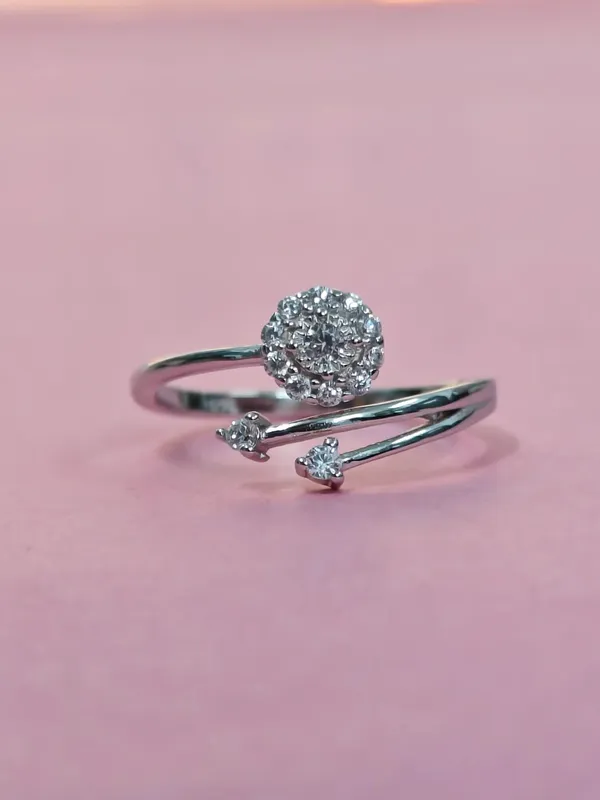 Silver_Art_Deco_Style_Ring_For_Female