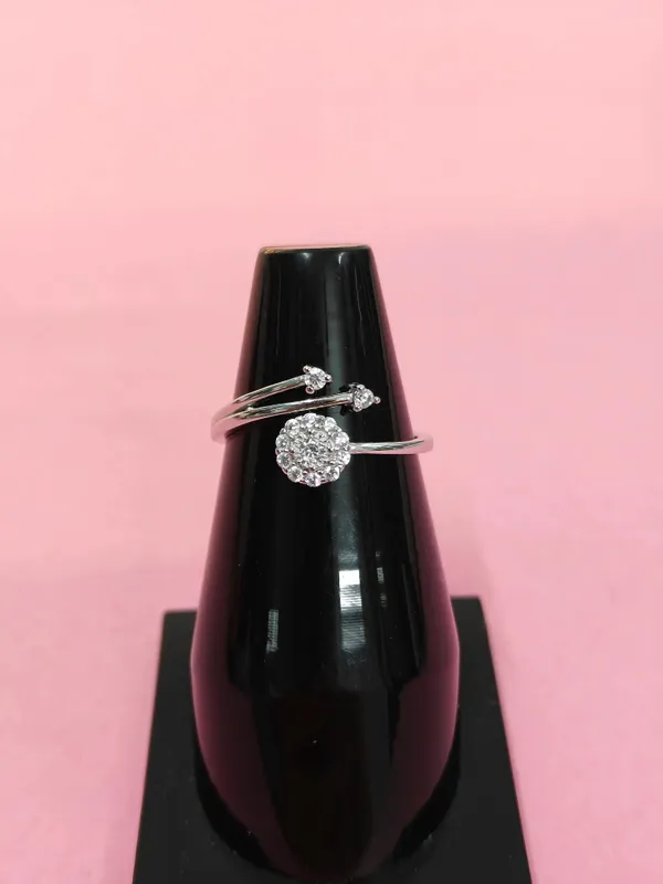 Silver_Art_Deco_Style_Ring_For_Female