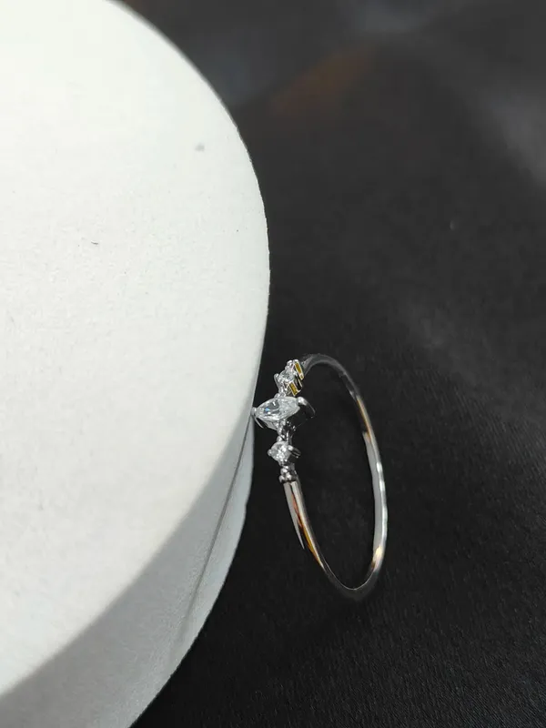Silver_Daily_Wear_Ring_For_Female