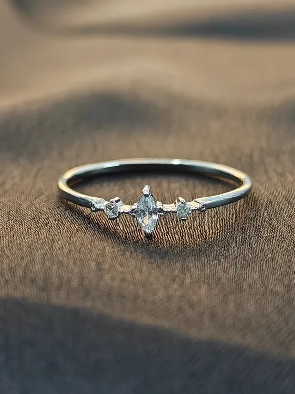 Silver_Daily_Wear_Ring_For_Female
