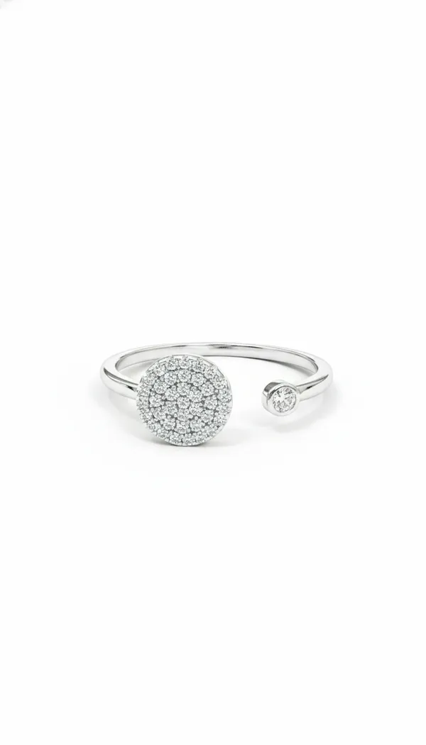 Silver_Designer_Ring_With_Carving_For_Female