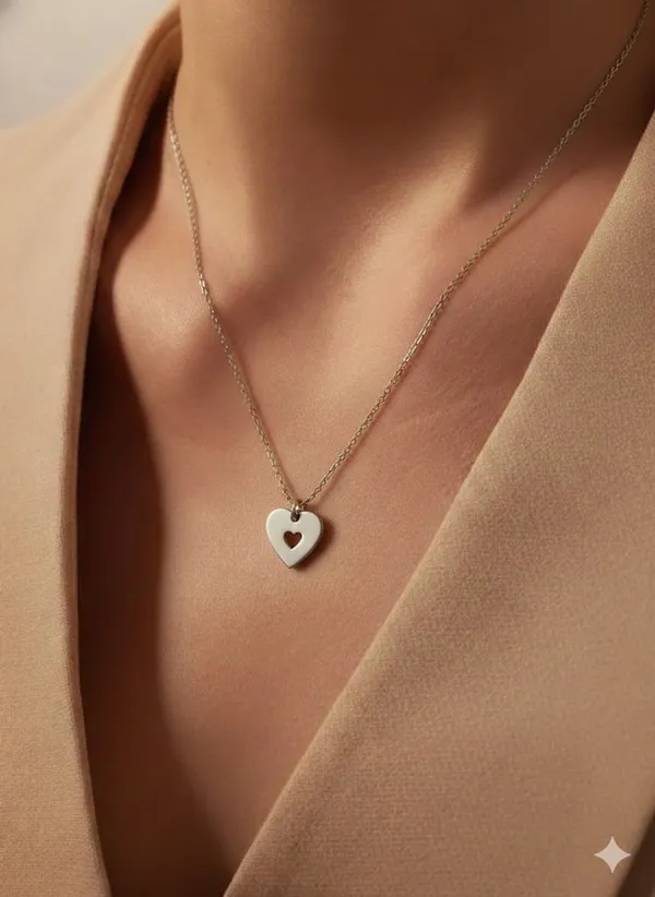 Silver_Elegant_925_Chain_With_Pendant_For_Female