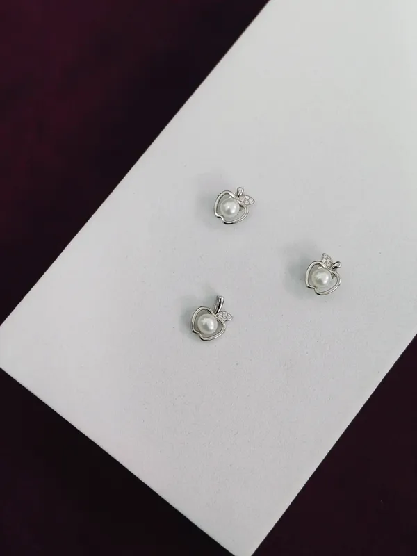 Silver_Elegant_925_Earrings_With_Pendant_For_Female