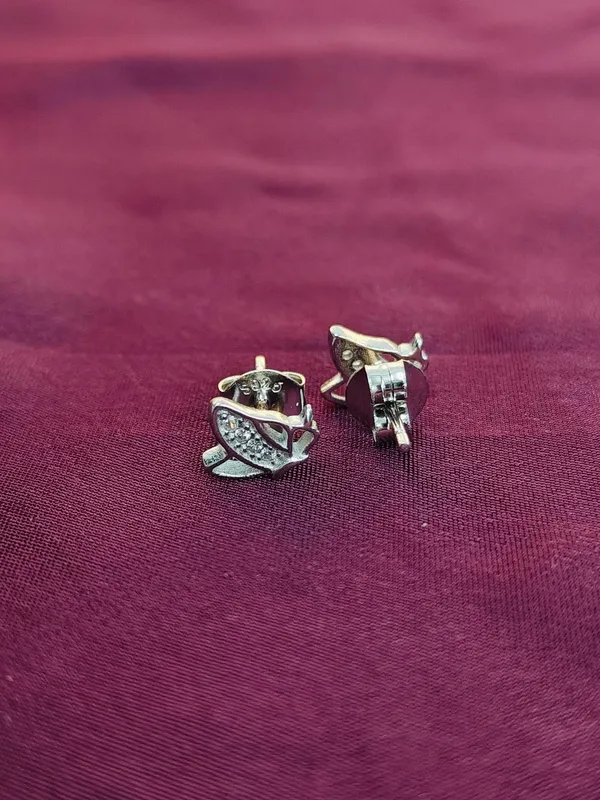 Silver_Ethnic_Design_Earrings_For_Female