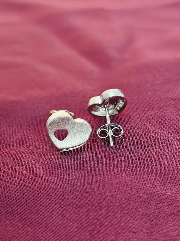 Silver_Everyday_Wear_925_Stud_Earrings_For_Female