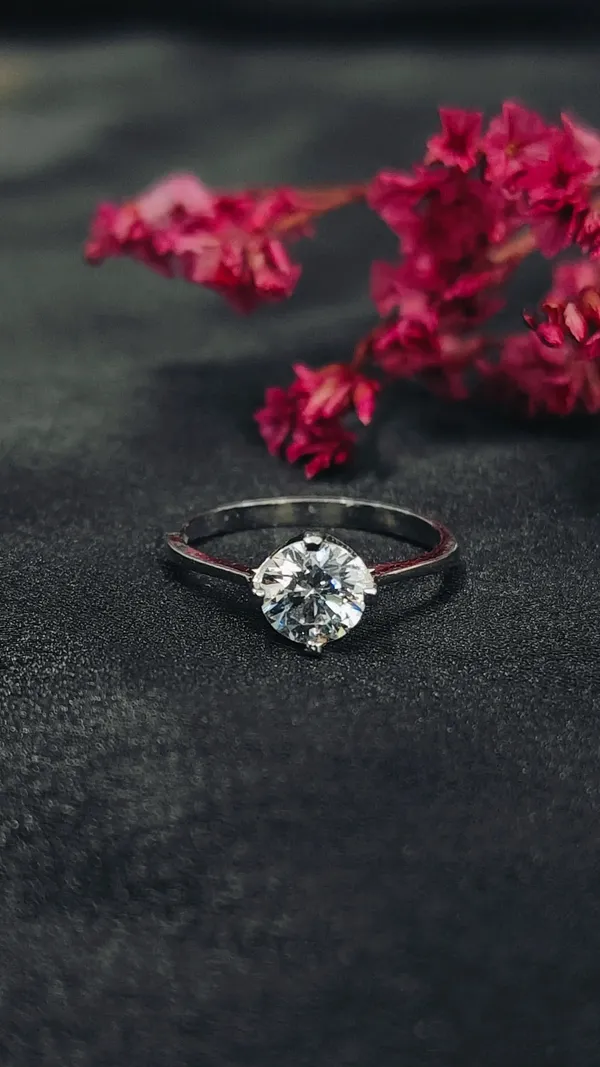 Silver_Fancy_Ring_For_Female