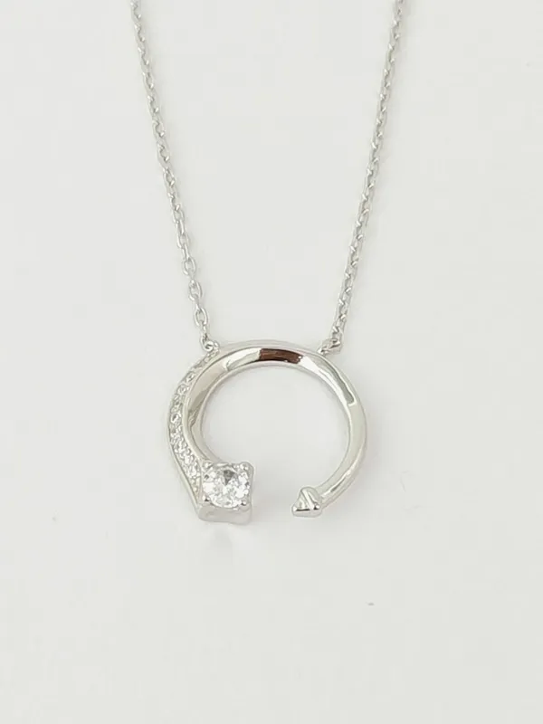Sterling_Silver_Cresent_Moon_Diamond_Pendant_For_Female