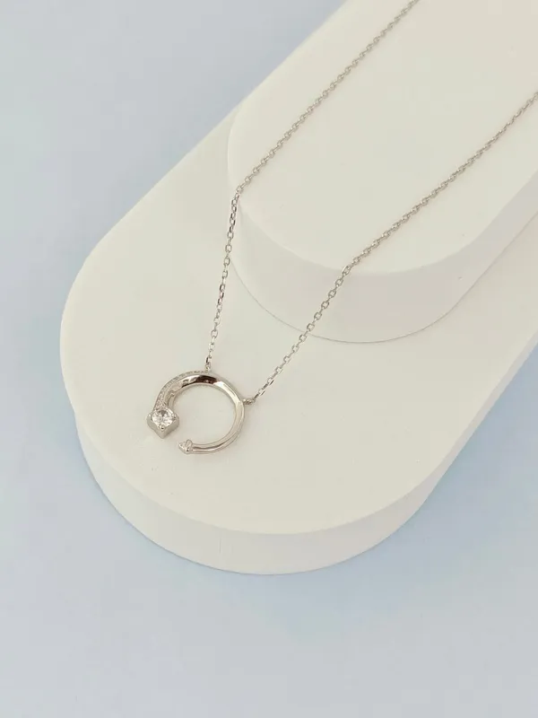 Sterling_Silver_Cresent_Moon_Diamond_Pendant_For_Female