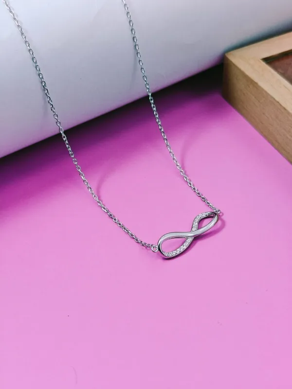 Sterling_Silver_Infinity_Diamond_Pendant_For_Female